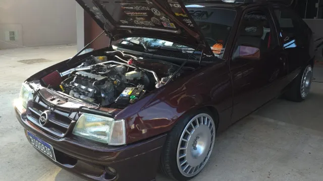 Chevrolet Kadett GL 2.0